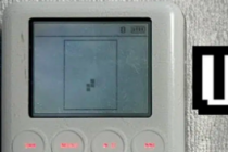 iPod原型机上展示未发布的游戏Stacker